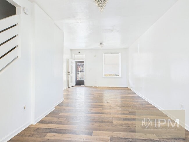 Photo - Coming Soon! Spacious 3 Bedroom, 2 Bath Ho...
