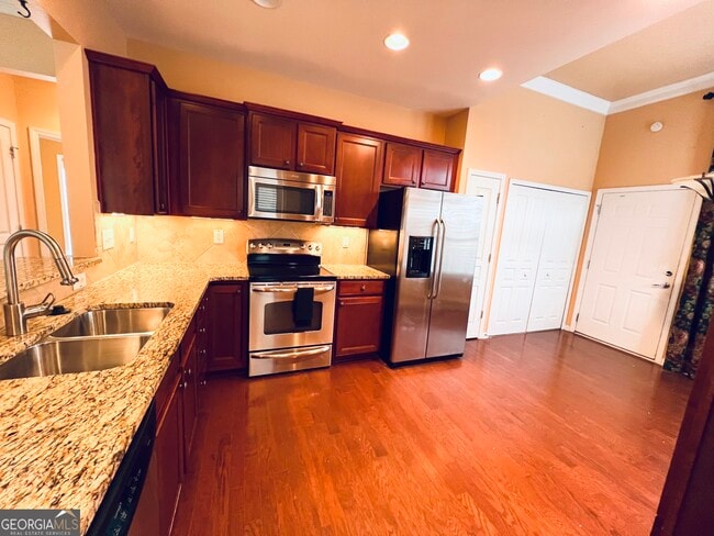 Photo - 130 Magic Lily Dr