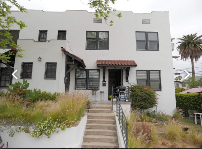 Building Photo - 1115 Mohawk St Unit 1115.5 Rental