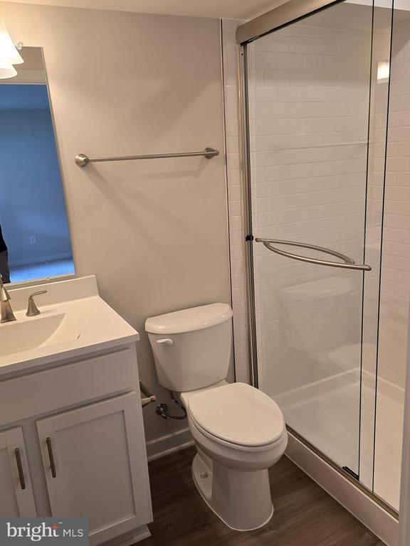 Photo - 115 Boone Ct