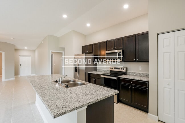 Photo - 3090 Tinley Rd SE