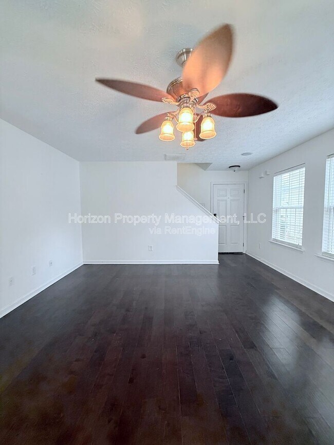 Photo - 5705 Mountain Top Pl