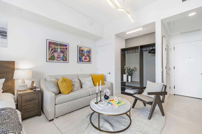 Photo - 159 NE 6th St Unit FL51-ID1054550P