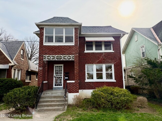 Building Photo - 729 S 39th St Unit 3