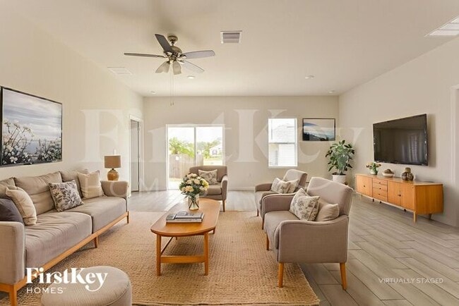 Photo - 830 Gila Way