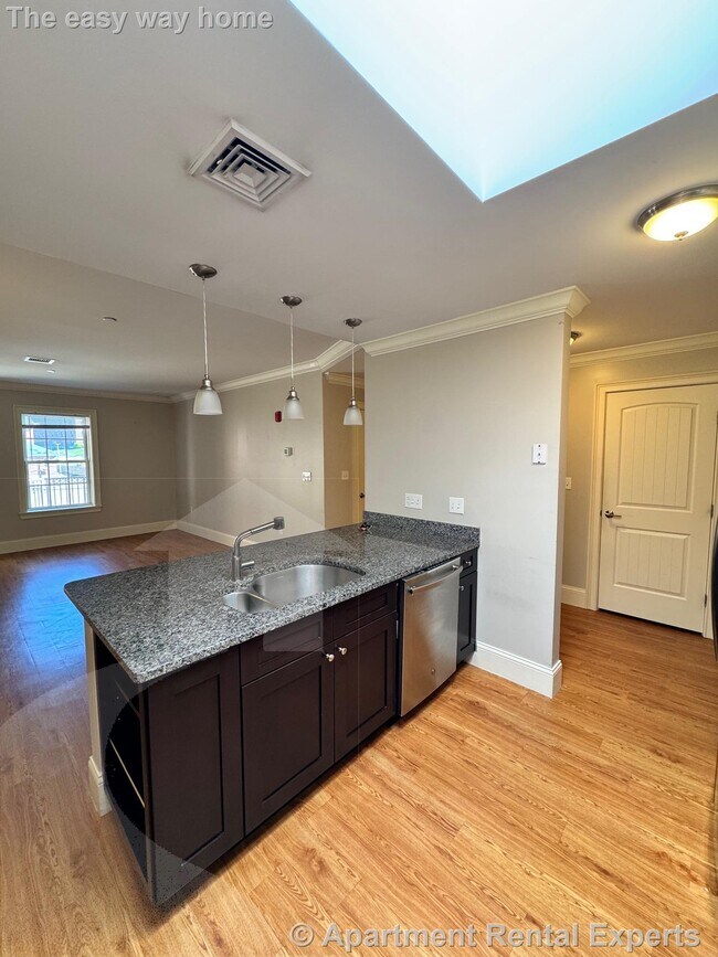 Photo - 286 Main St Unit #209