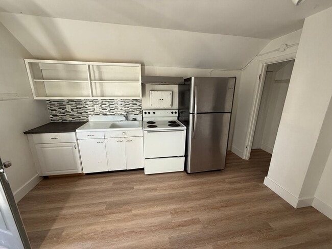 Photo - 316 E Peach St Unit 316 E Peach  3