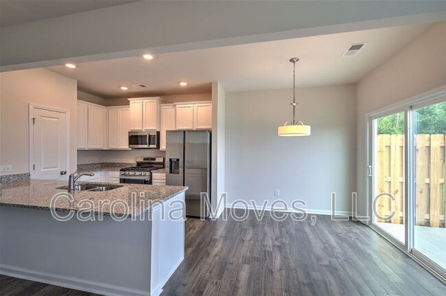 Photo - 34 Apricot Ln