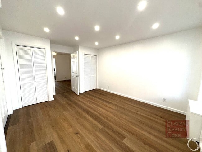 Photo - 364 Marion St