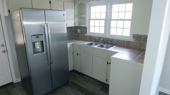Photo - Nice 3 Bedroom Home off of Skyland Blvd