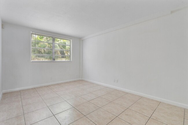 Photo - Hollywood Apartments