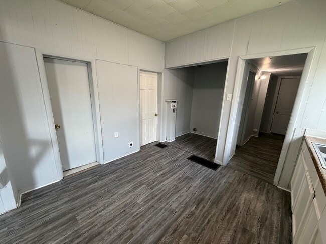 Photo - 36 Griffin-S