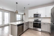 3BR, 2BA - 1328SF