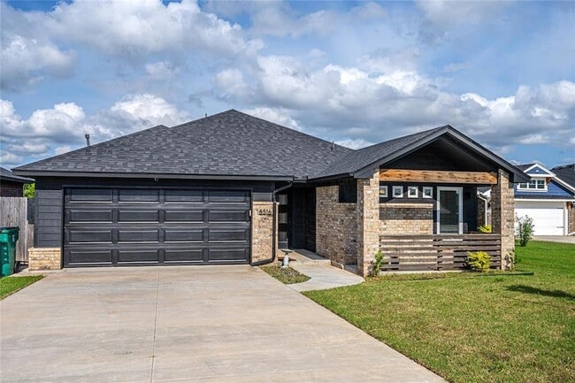 Building Photo - 8516 Gibbs Dr Rental