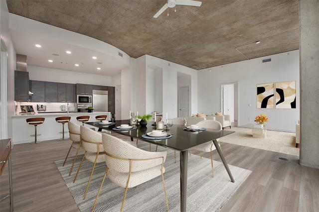 Photo - 2728 McKinnon St Unit 2104