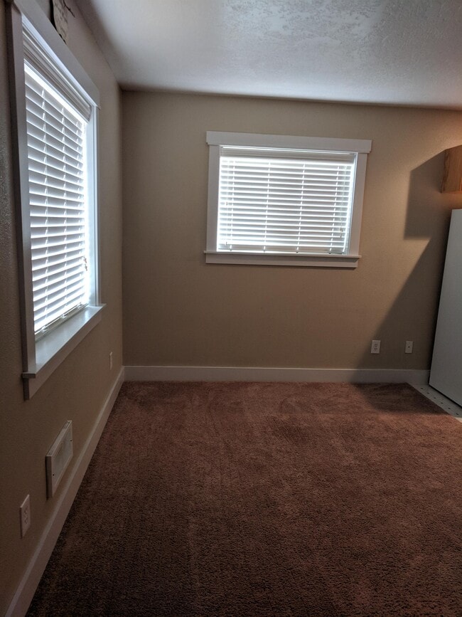 Photo - 2 Big River Rd