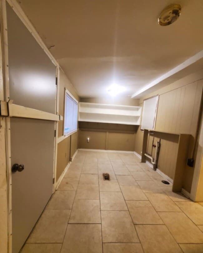 Photo - 1624 Whitney Ave