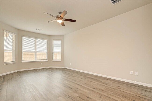 Photo - 2507 Steelhead Dr