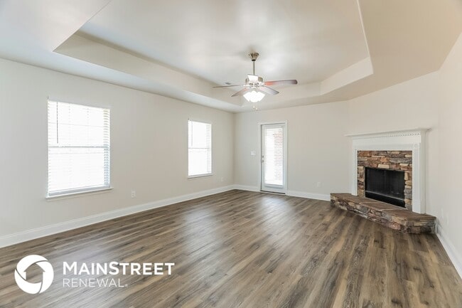 Photo - 1055 Clover Ave