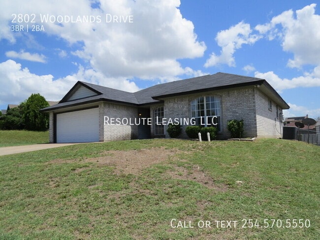 Photo - 2802 Woodlands Dr
