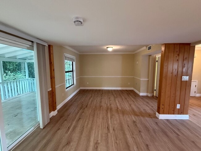 Photo - 2 Story Home in Heatherwood