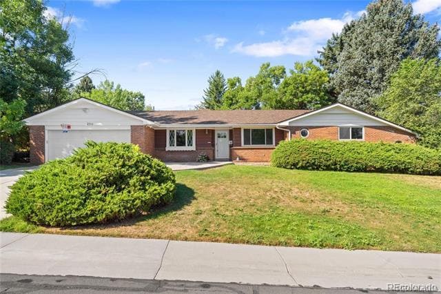 Photo - 2311 S Jasmine Pl