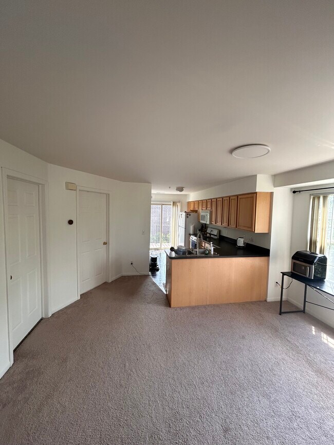 4232 Maple St Condo Unit 155 Condo for Rent in Dearborn, MI