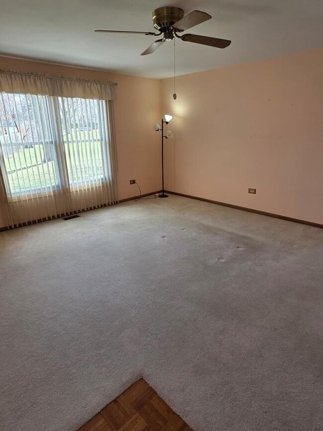 Photo - 286 Nantucket Harbor