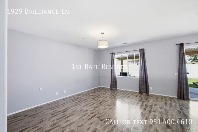 Photo - 1929 Brilliance Ln