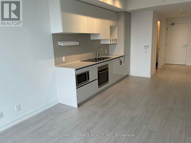 Photo - 898 Portage Pkwy Unit 1701