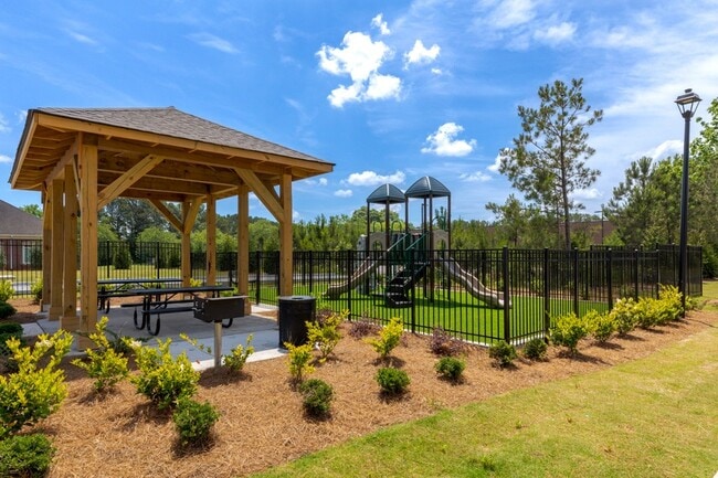 Photo - Springview Apartments