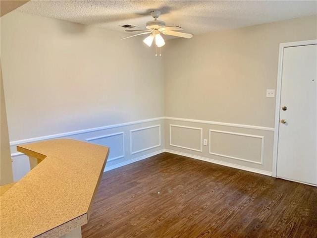 Photo - 539 Canary Ln