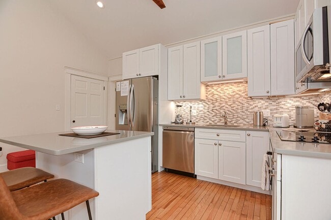Photo - Winter Rental: Mill Lane Unidad Mill Lane