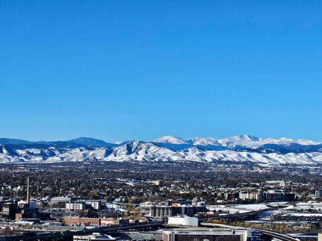 Endless Views - 1020 15th St Condo Unit 35C