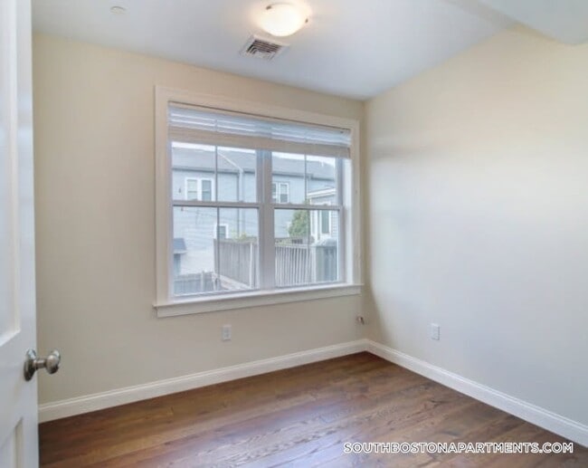 Photo - 4 Kemp St Apartment Unit 3