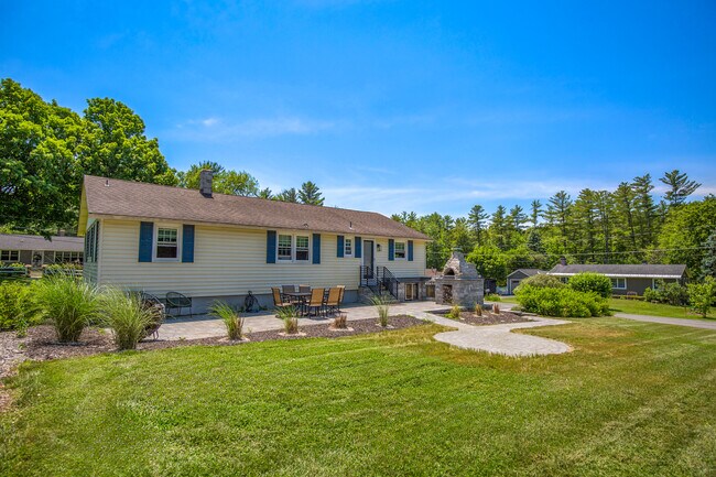 40 Debra Ave