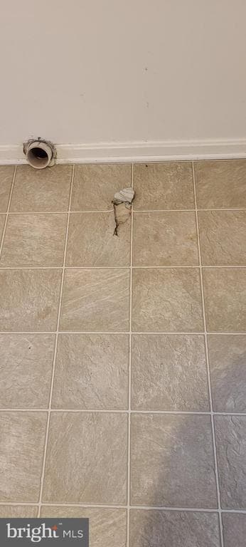 Building Photo - 319 Pendleton Dr Unit D