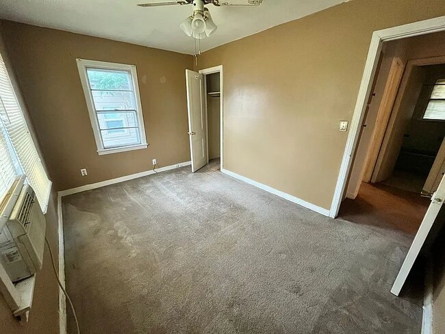 Photo - 1407 Felix Pl