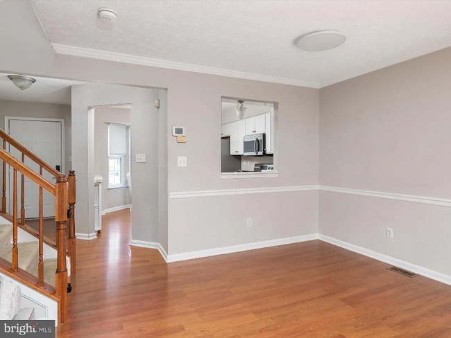 Photo - 43 Parkhill Pl