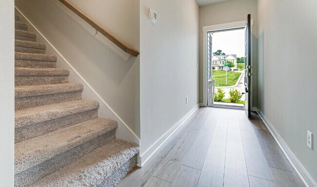 Photo - 2118 Nectar Ln