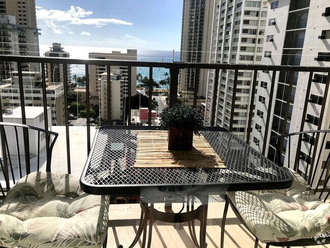 Building Photo - BEACH - WORK - PLAY - WIFI - LANAI - FULLY... Unit 1706 Rental