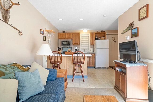 Photo - 118 Weirs Rd Unit 121