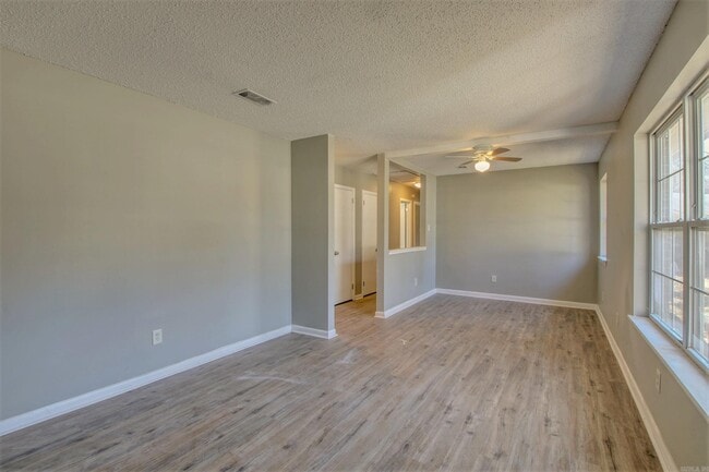 Photo - 3301 Green Dr