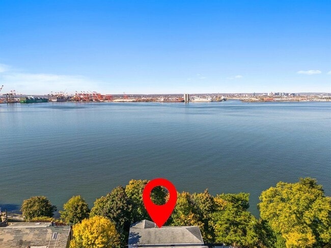 Photo - 178 W 33rd St Unit 1