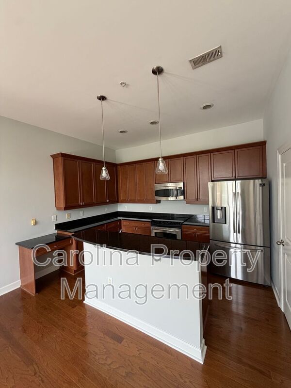 Photo - 1903 Kenilworth Ave