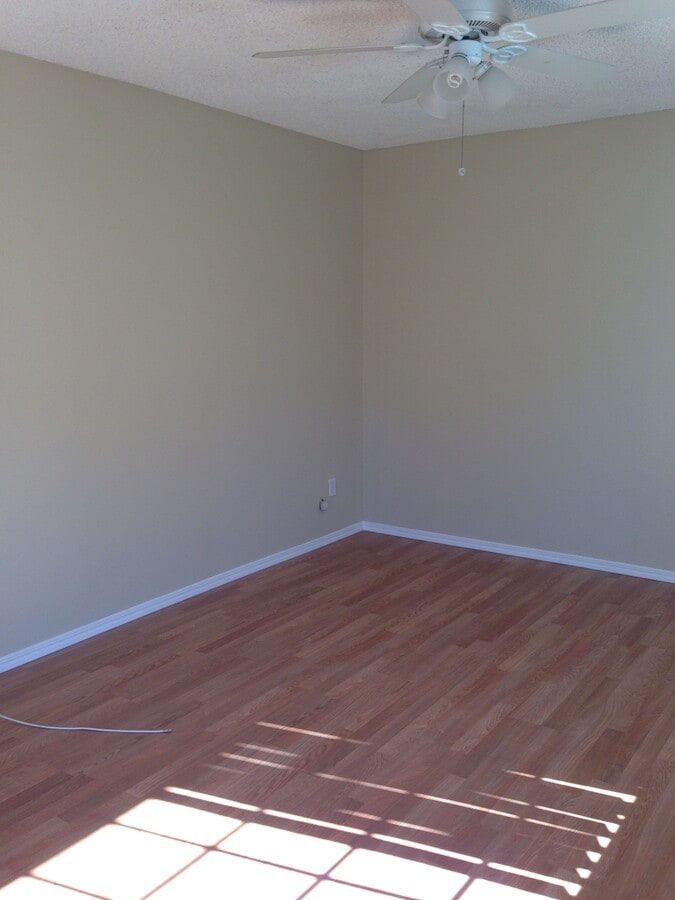 Photo - 1147 Jamacha Ln