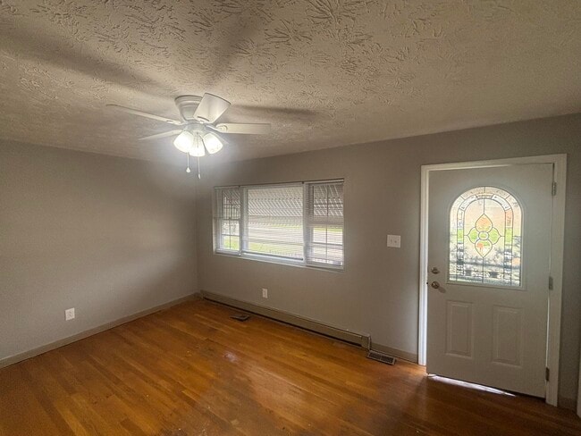 Photo - 1840 Costigan Dr