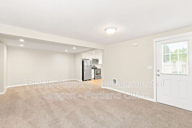 Photo - 10806 NE Prescott St Unit #1