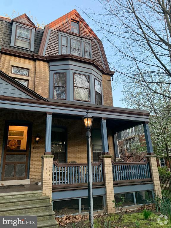 Building Photo - 4720 Windsor Ave Rental