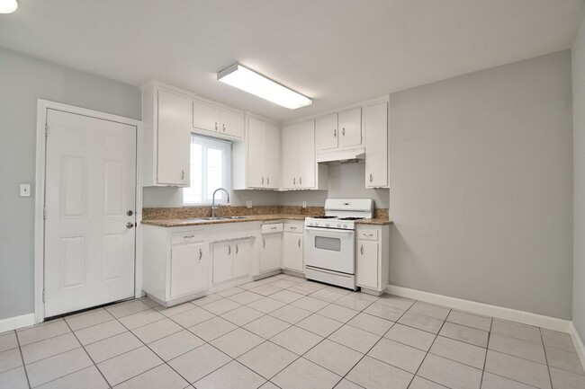 Photo - j4717 Unidad 4715